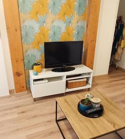 Elegant Et Central Перпинян Екстериор снимка